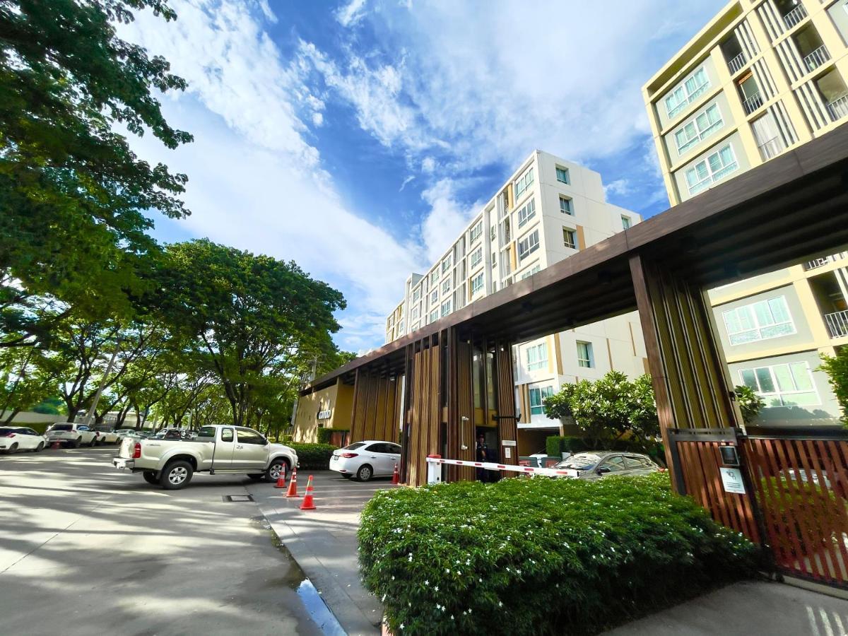 Appartement In Chiangmai Near Festival Chiang Mai